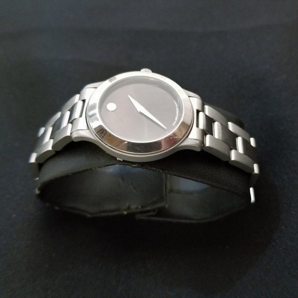 movado junior sport